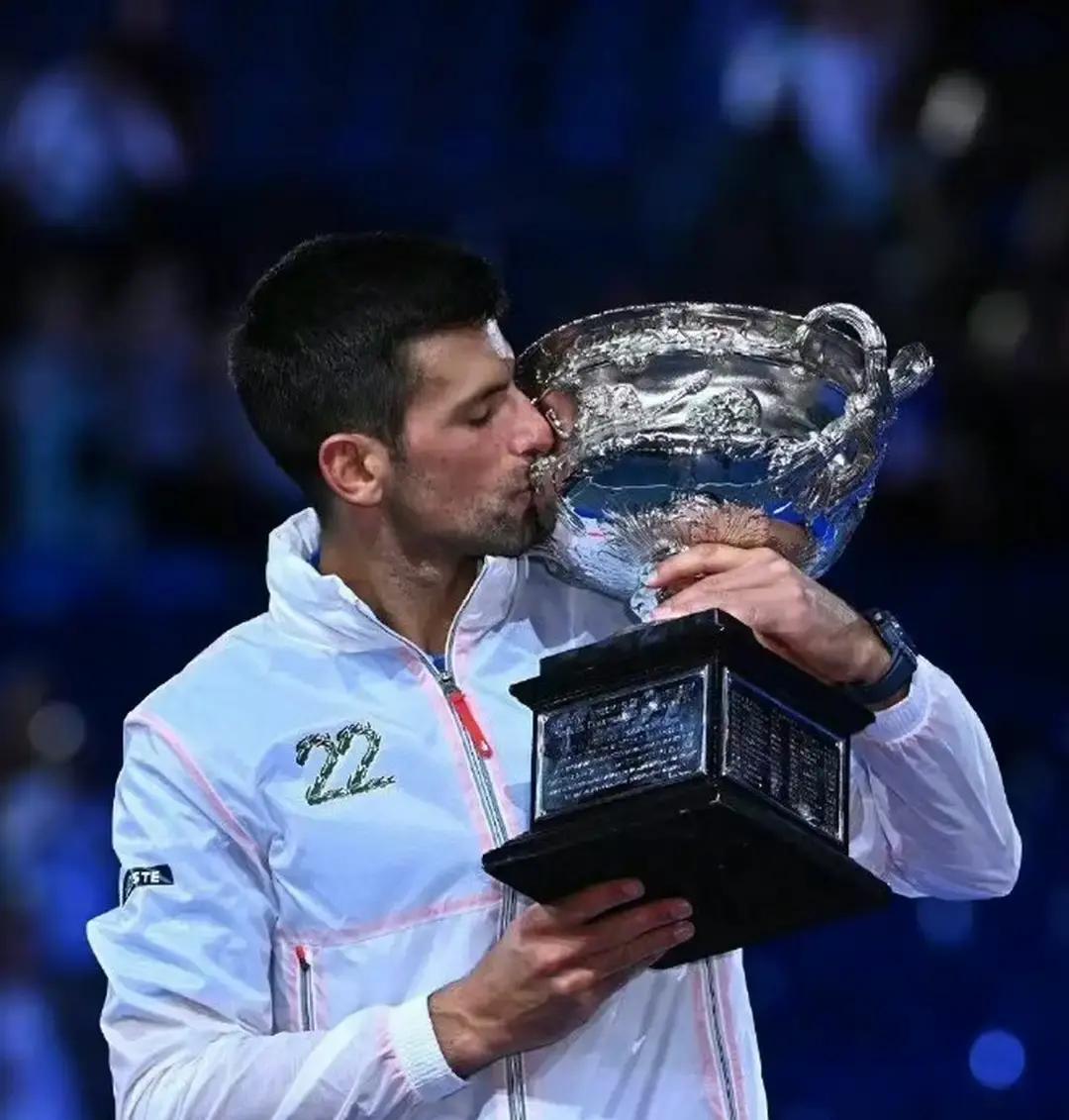 这也行？拜仁慕尼黑围绕中超远射贴柱里程碑夜克里夫兰骑士内部沟通，德约科维奇在FPX比赛中官方发布新规