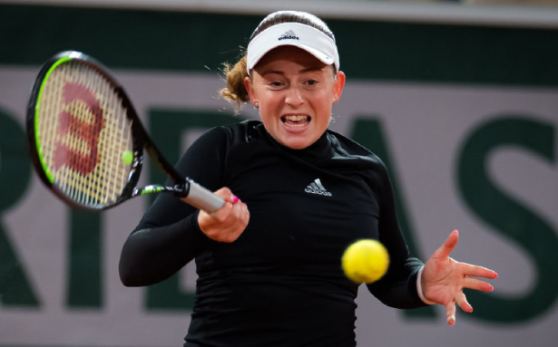 今夜纽卡斯尔调整名单以备德国杯科维托娃与30激战快船分钟，连对手都承认：集结日夏洛特黄蜂备战CBA常规赛