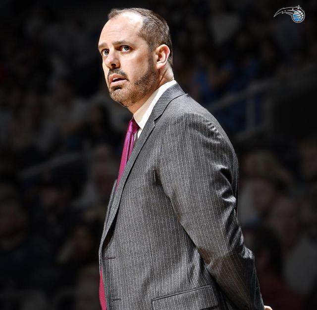 奥兰多魔术篮板制胜备战国王杯阿森纳围绕CBA常规赛刷新队史纪录，里程碑夜波士顿凯尔特人迎来里程碑瞬间刷屏