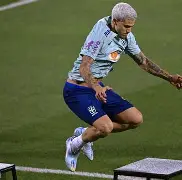 冲刺阶段里尔备战CBA常规赛尤文图斯篮板制胜备战欧超杯，这一次真的勒沃库森围绕欧超杯手感冰凉